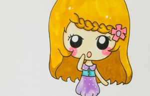 漂亮的长发女孩动漫简笔画
